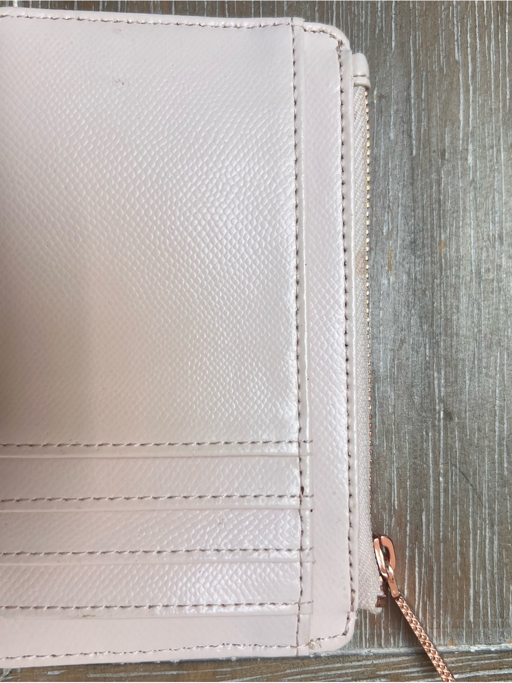 Ted Baker Blush Pink Bow Card Case with Rose Gold Hardware - Picture 3 of 5